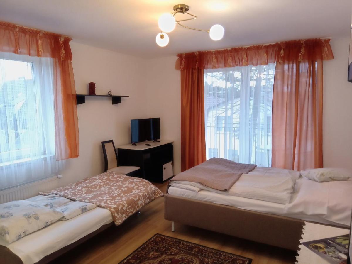 Mikadel Apartamento Miedzyzdroje Exterior foto
